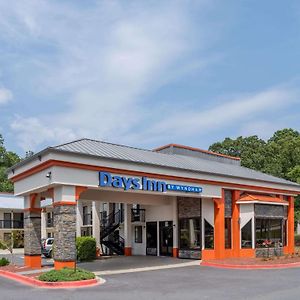 Days Inn By Wyndham Clemson
